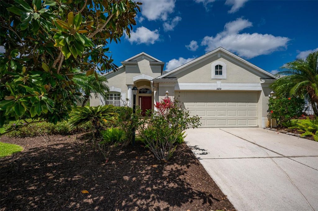 Photo of 14214 Cattle Egret Place, Lakewood Ranch, FL 34202 (MLS # A4678559)