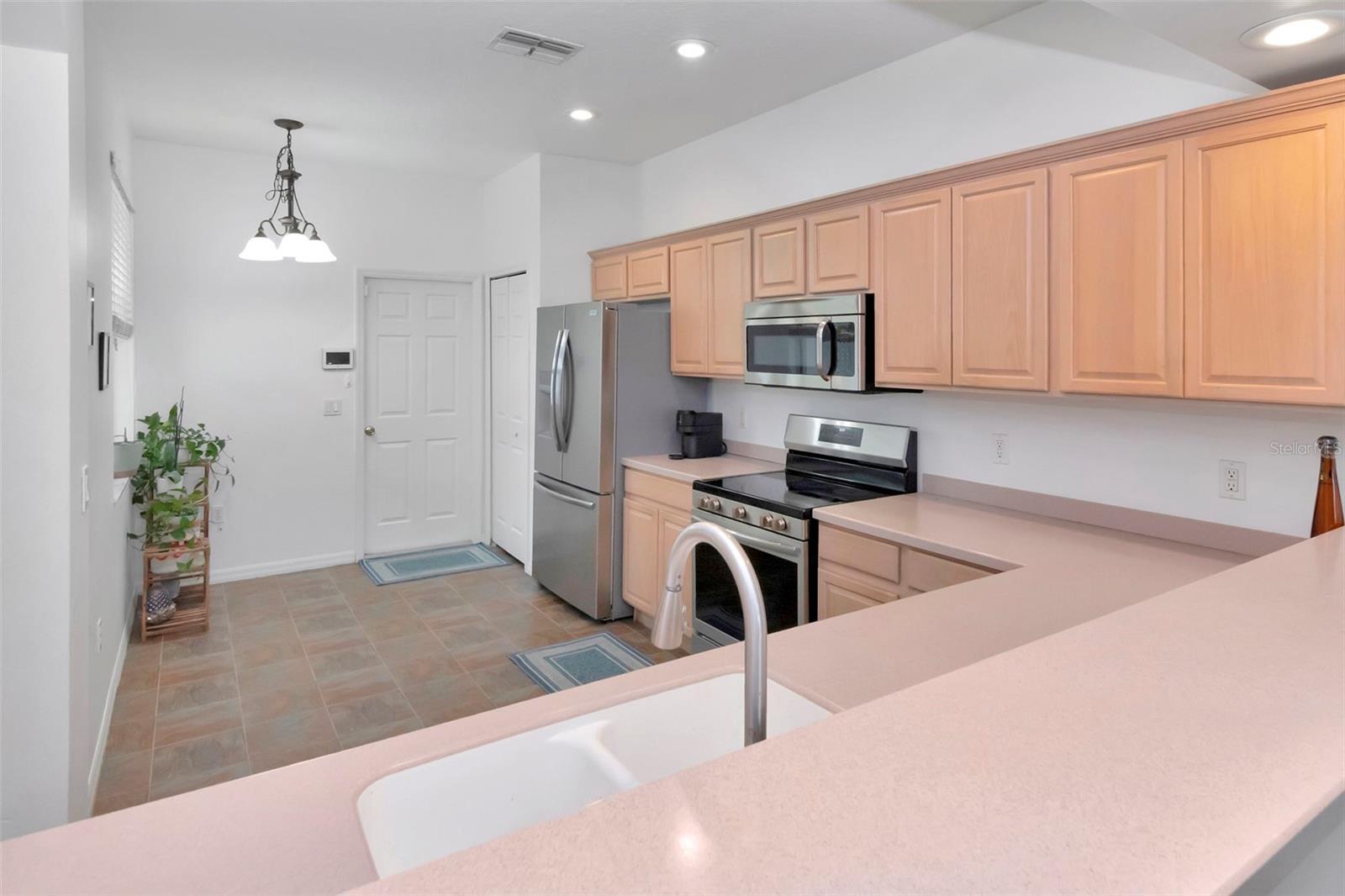 GROVES PH III-CLUB VILLAS - Residential