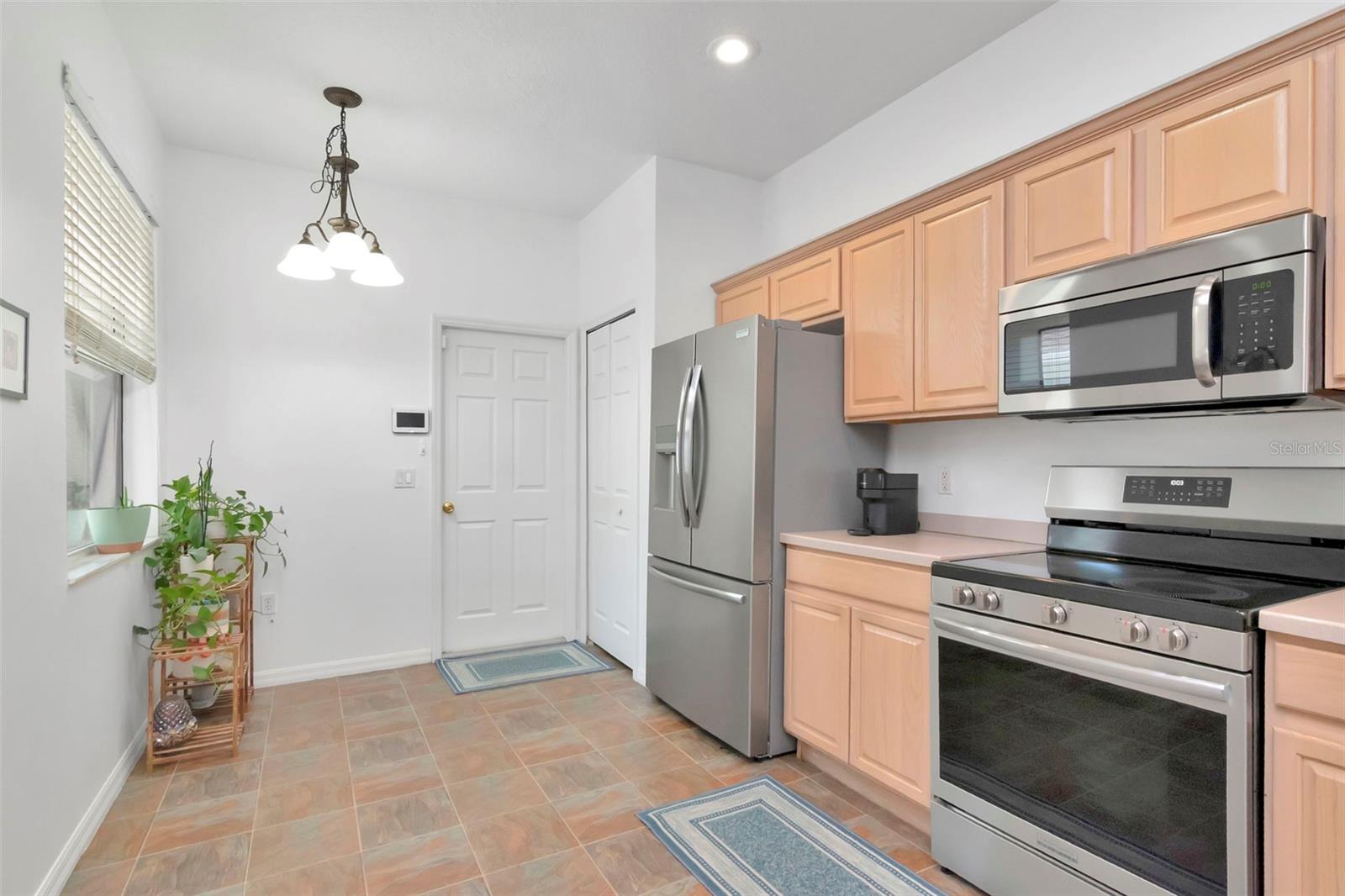 GROVES PH III-CLUB VILLAS - Residential