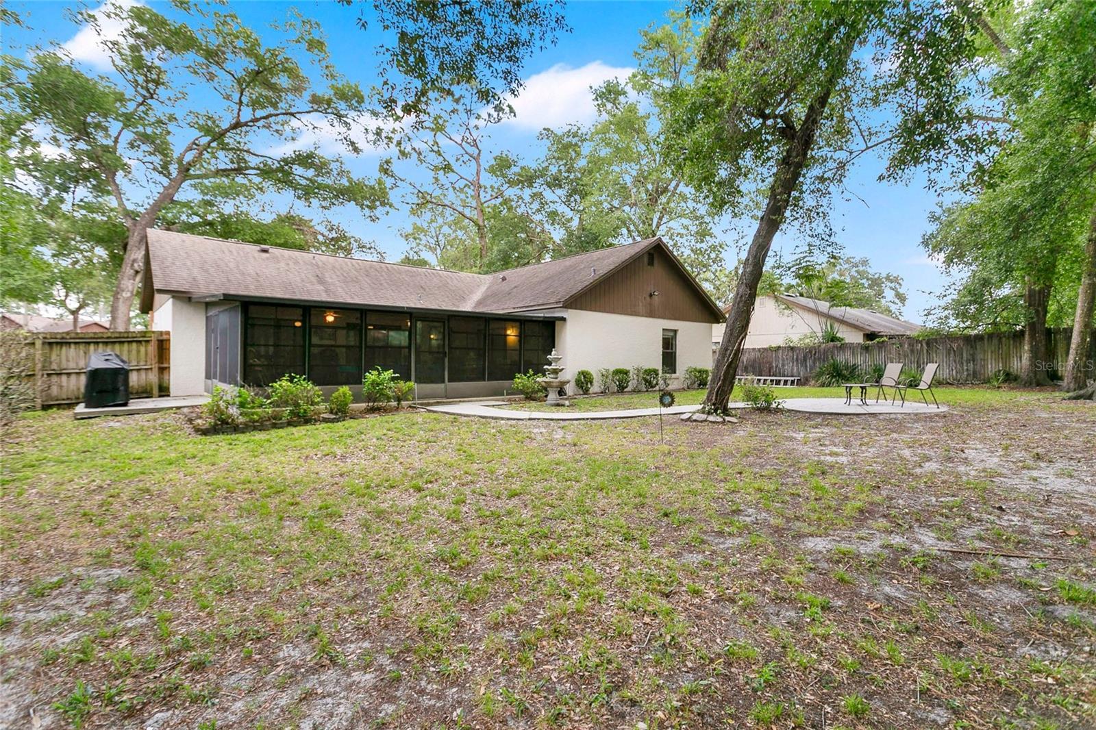 WINDSONG ESTATES - Residential