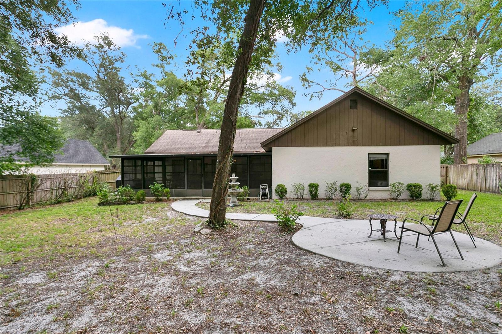 WINDSONG ESTATES - Residential