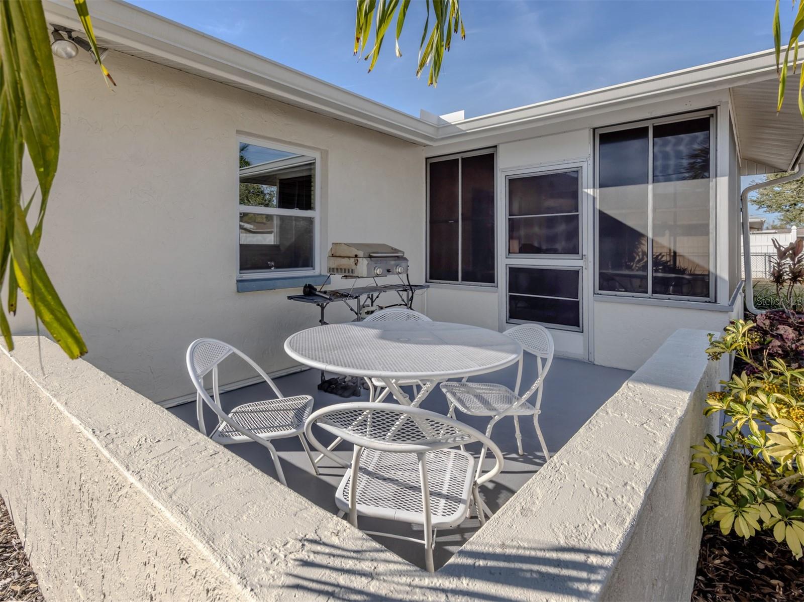 EAST GATE - Residential