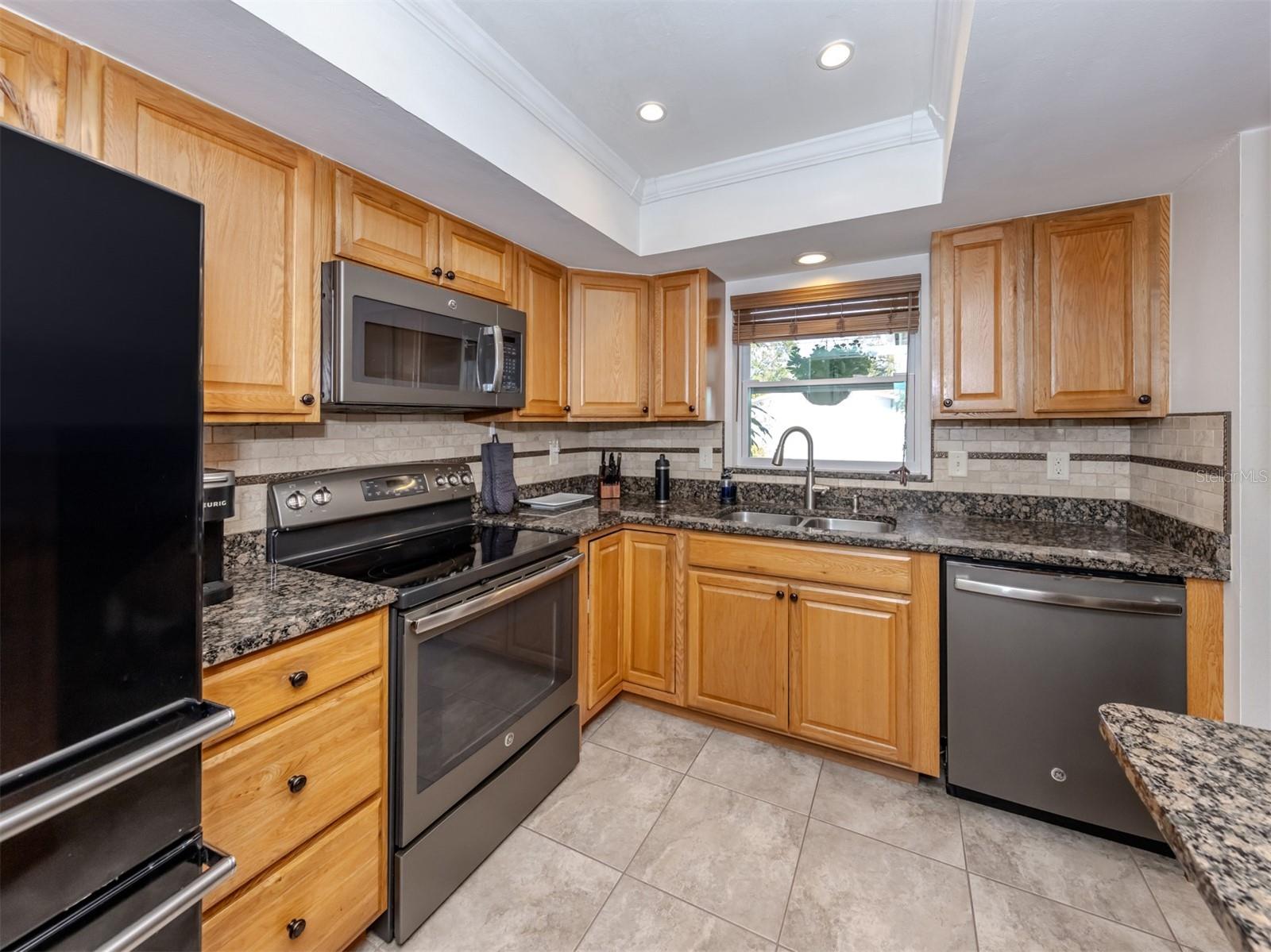 EAST GATE - Residential