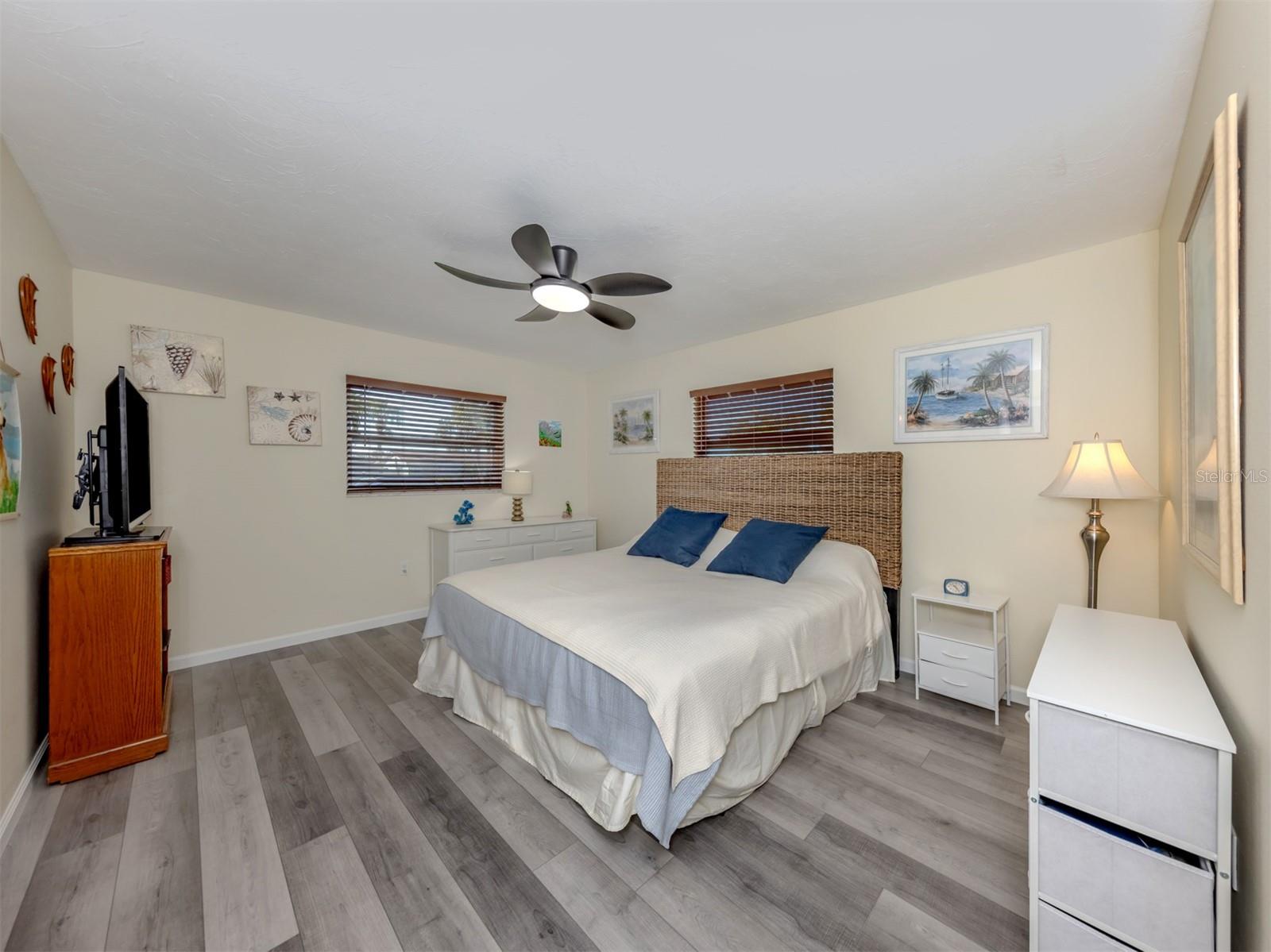 EAST GATE - Residential