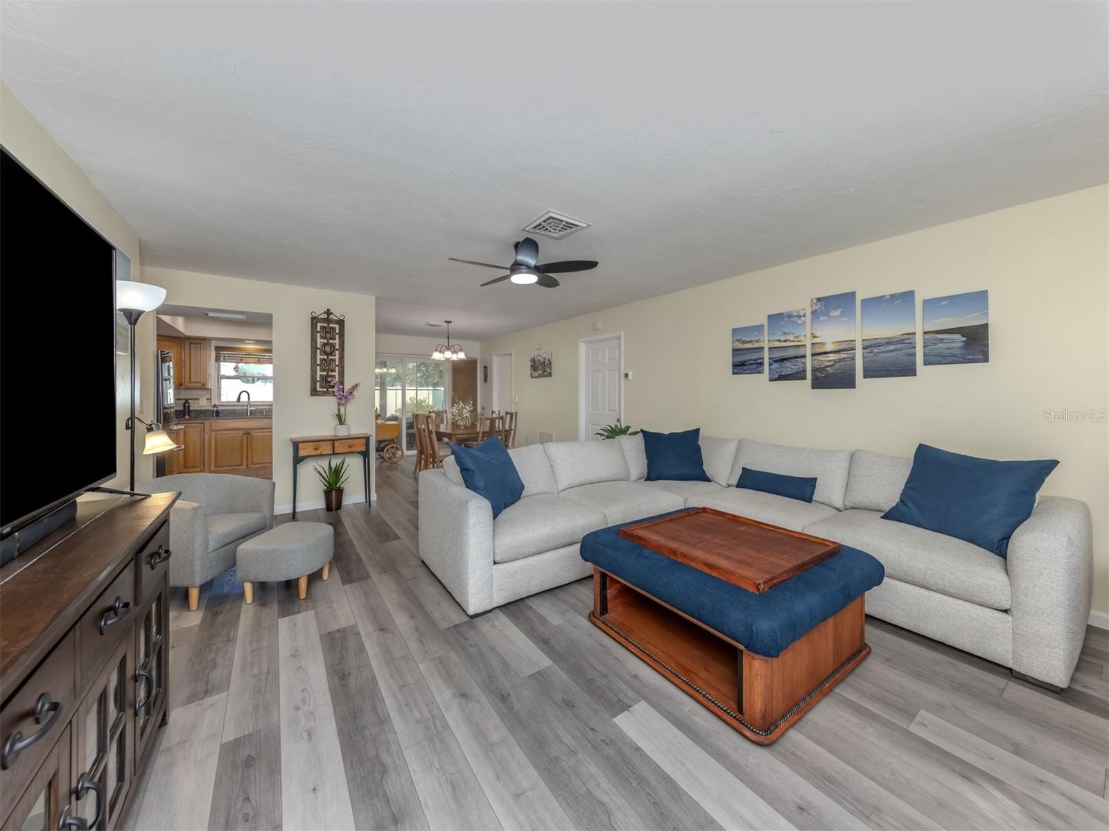 EAST GATE - Residential