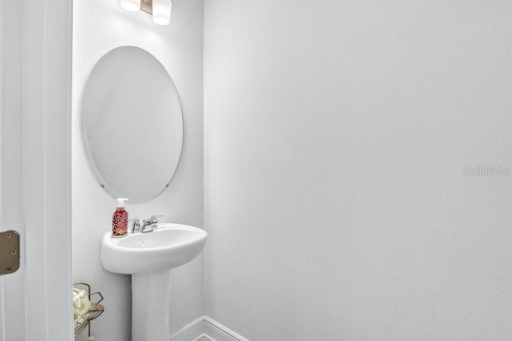 VILLAGES AT MINNEOLA HILLS - Residential