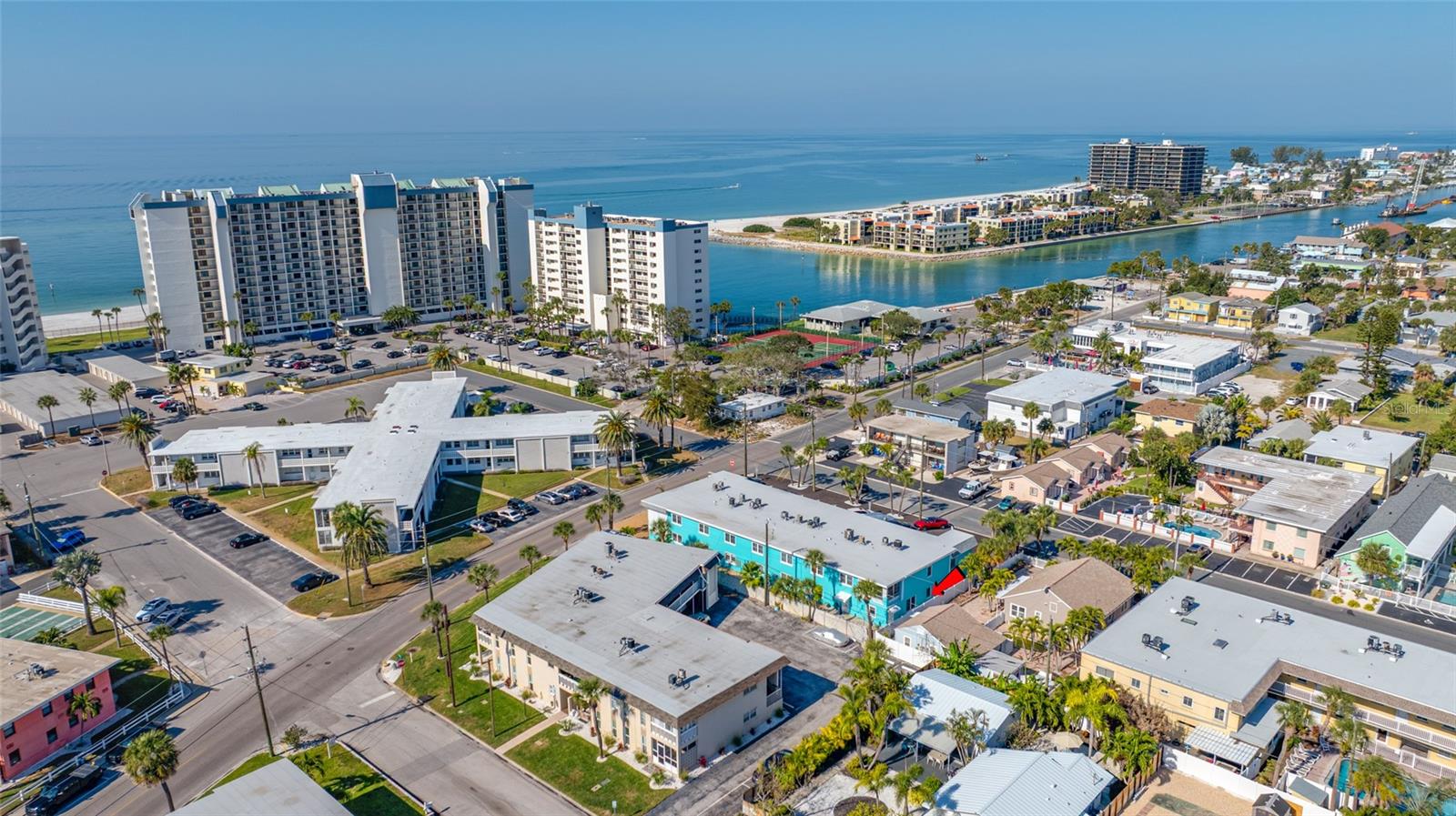 SUNSET PLAZA EAST APTS CONDO - Residential