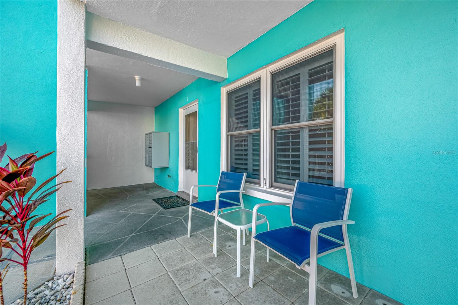 SUNSET PLAZA EAST APTS CONDO - Residential