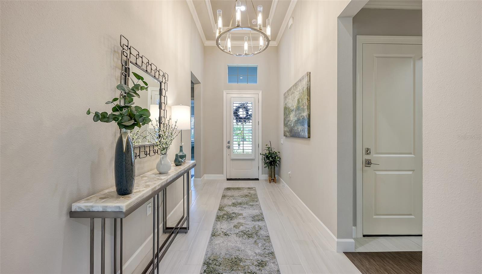 SANDHILL LAKE - Residential