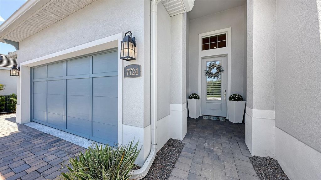 Photo of 7724 Sandhill Lake Drive, Sarasota, FL 34241 (MLS # A4691766)