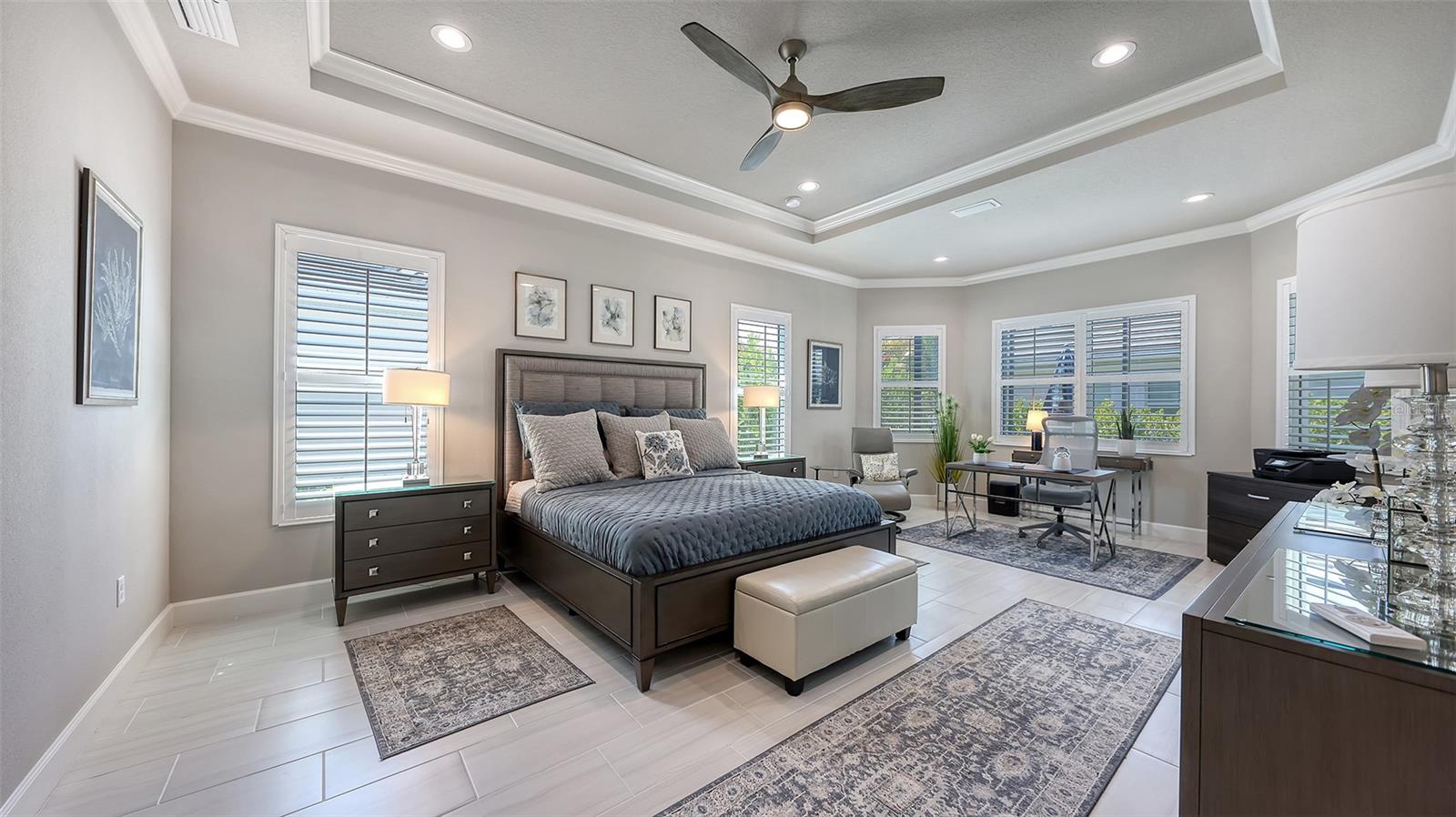 SANDHILL LAKE - Residential