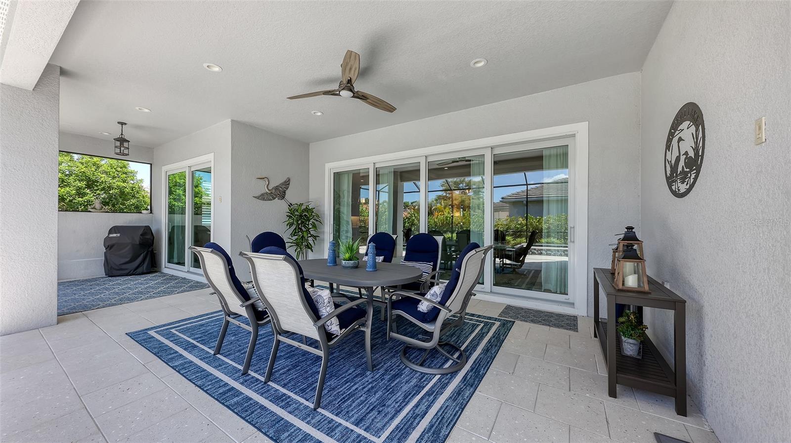 SANDHILL LAKE - Residential