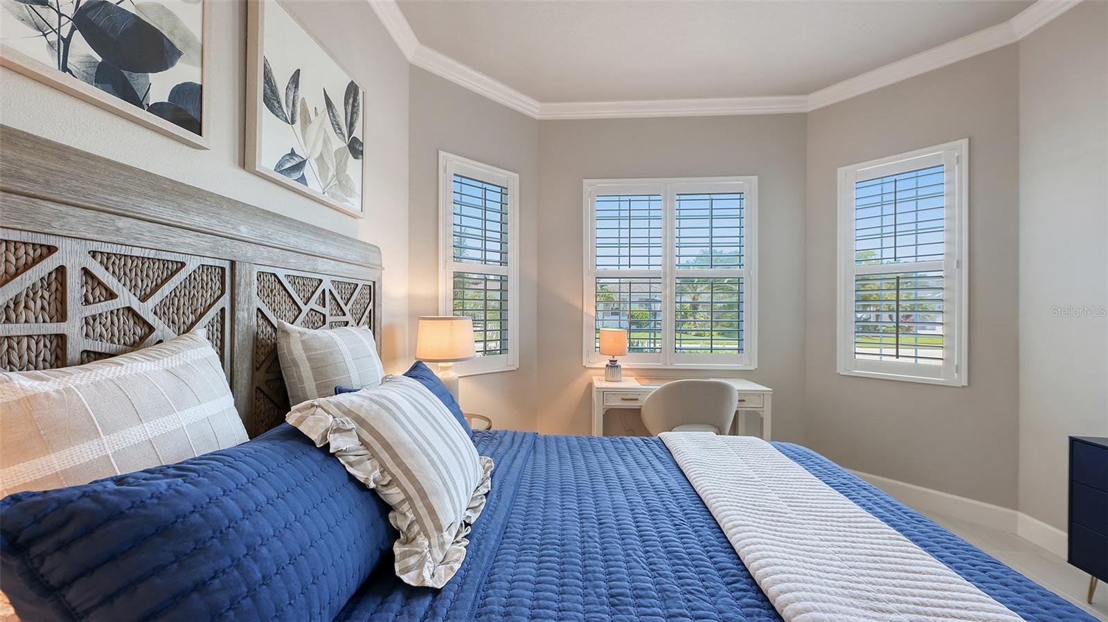 SANDHILL LAKE - Residential