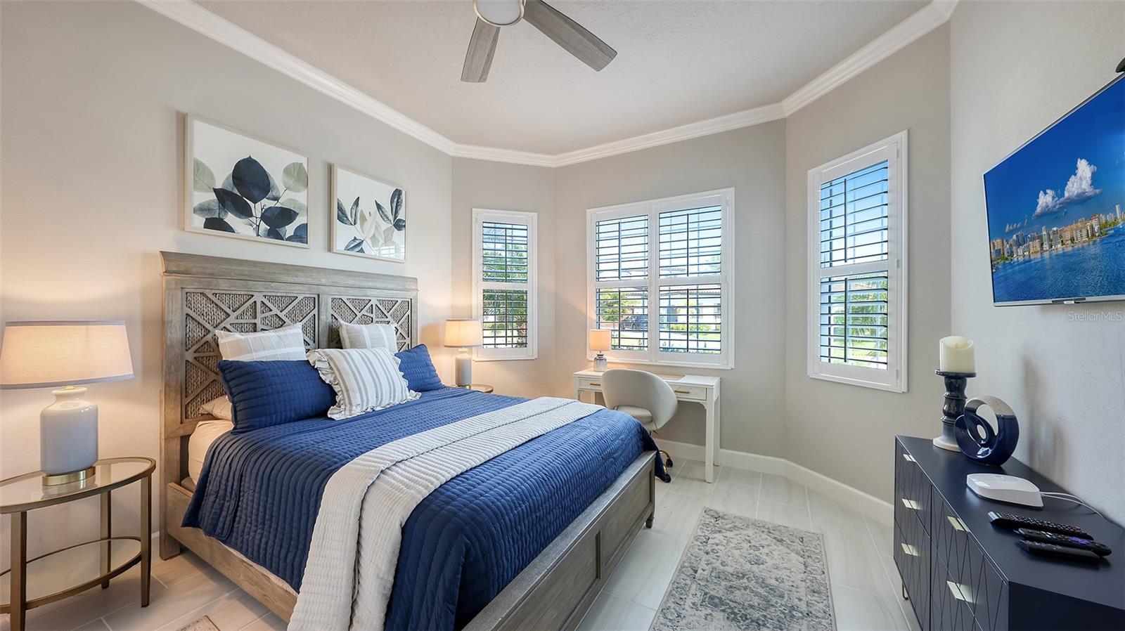 SANDHILL LAKE - Residential