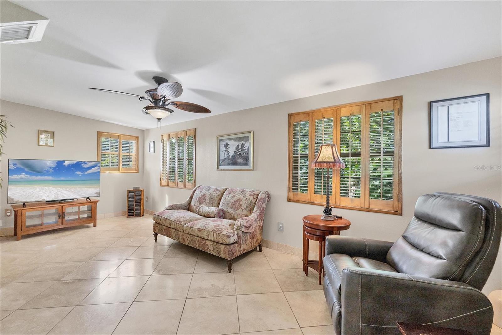 PALM ISLAND ESTATES UN 4 - Residential