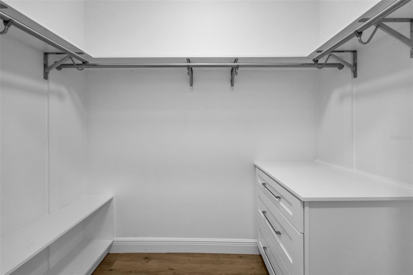 LA BAHIA CONDO - Residential