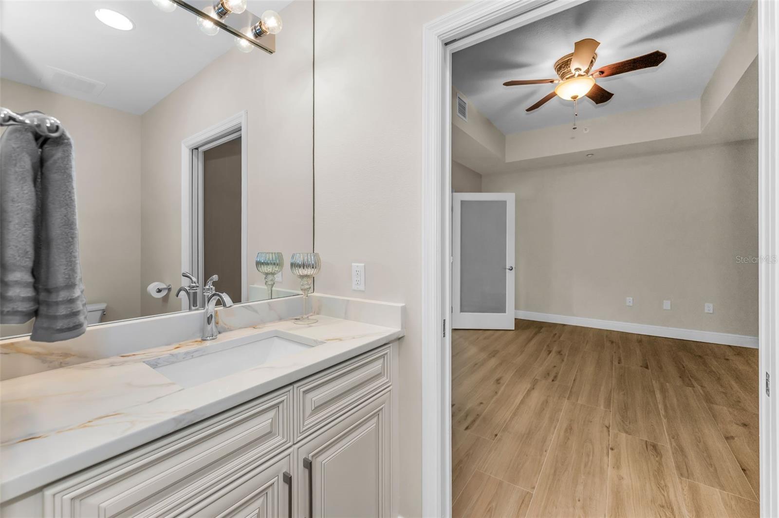 LA BAHIA CONDO - Residential