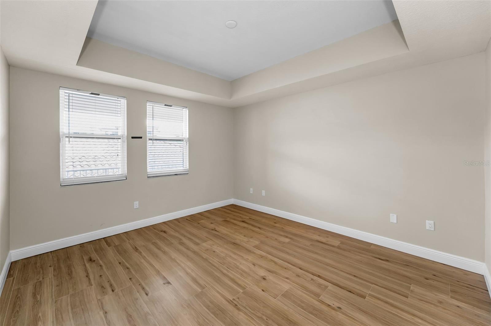 LA BAHIA CONDO - Residential