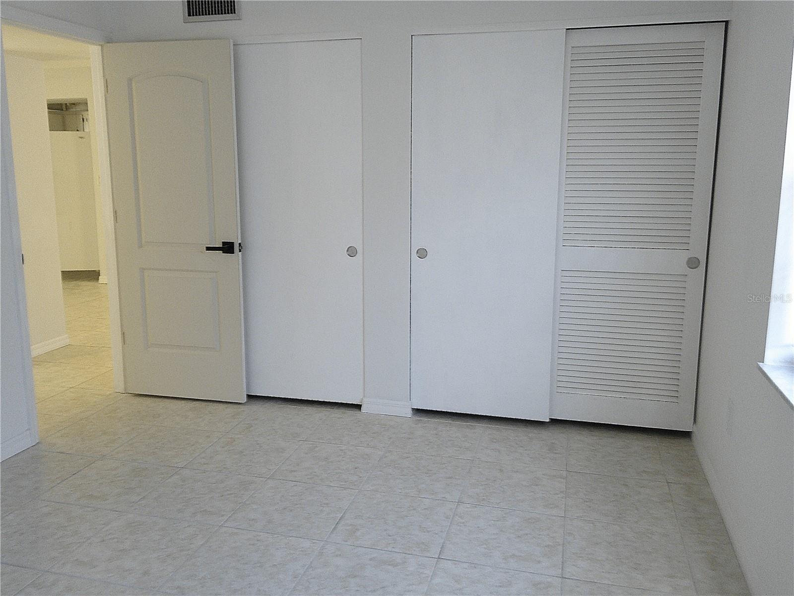 MARIA MANOR - Residential Lease