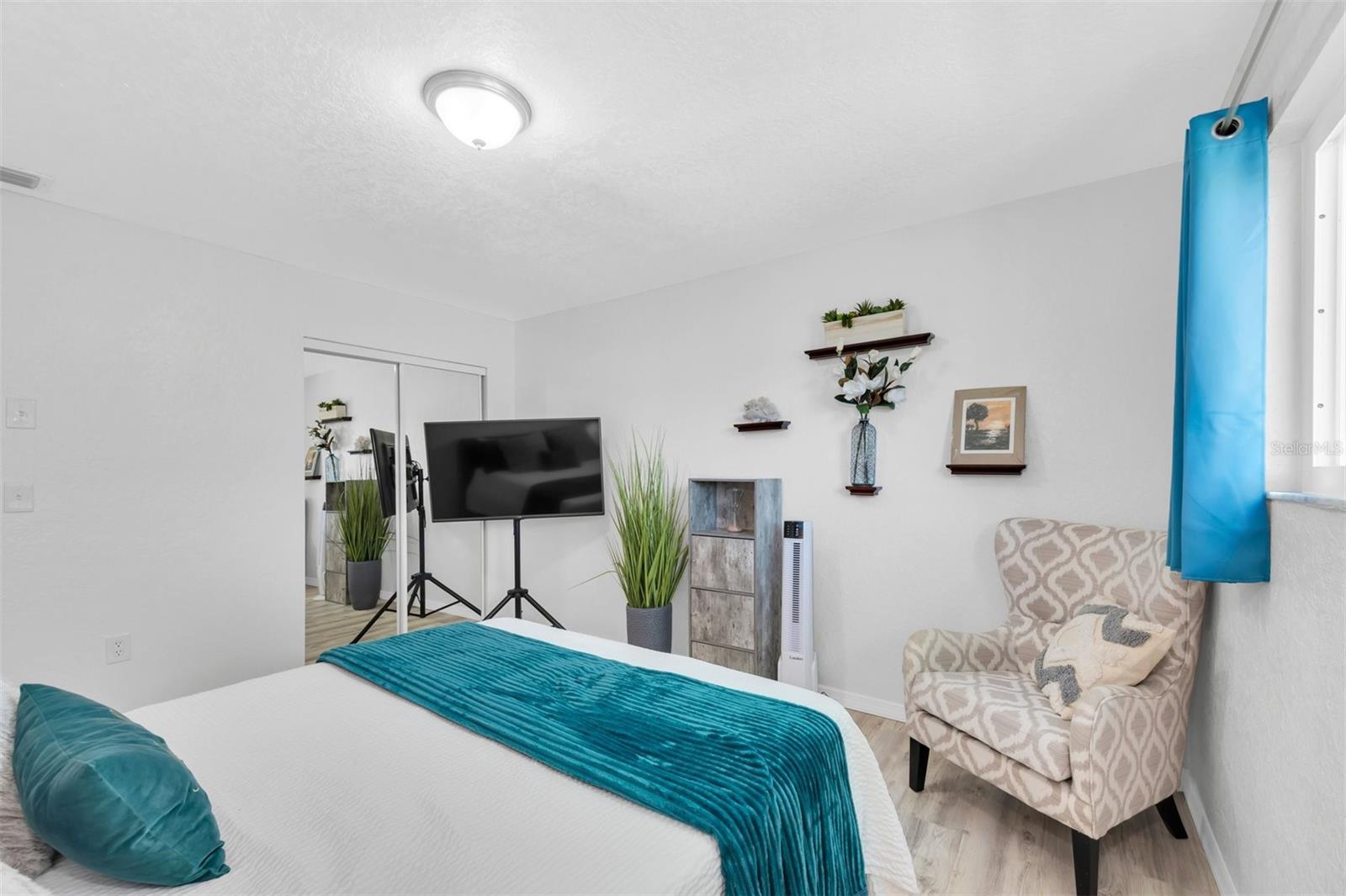 CLEARWATER COVE - Residential