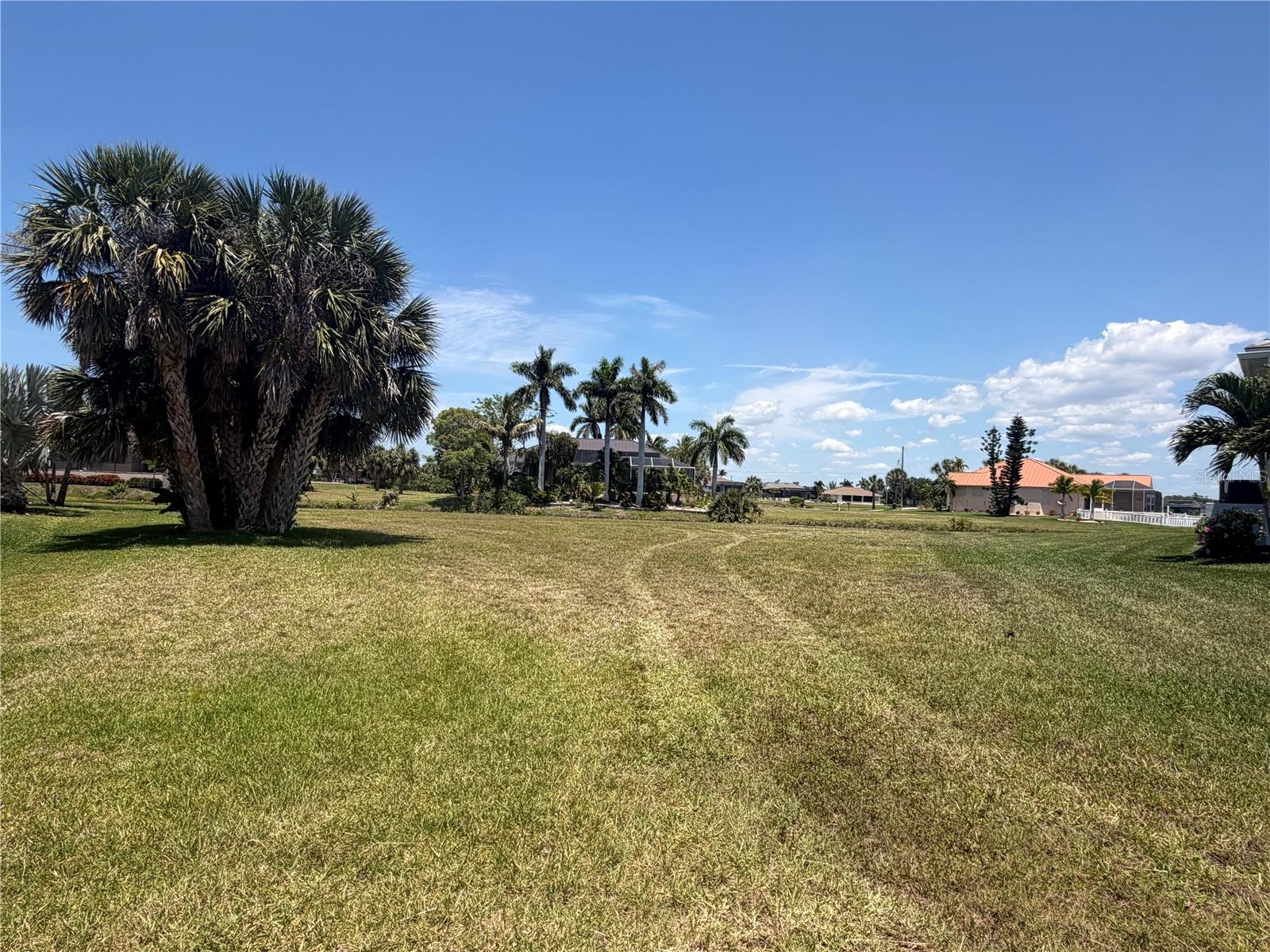 PUNTA GORDA ISLES SEC 21 - Land