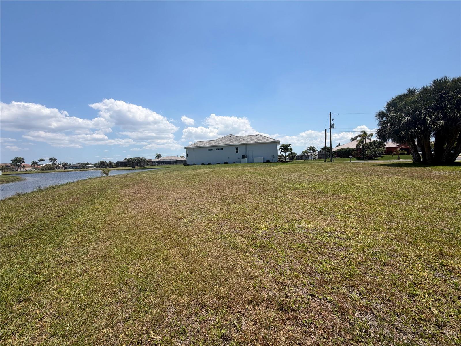 PUNTA GORDA ISLES SEC 21 - Land
