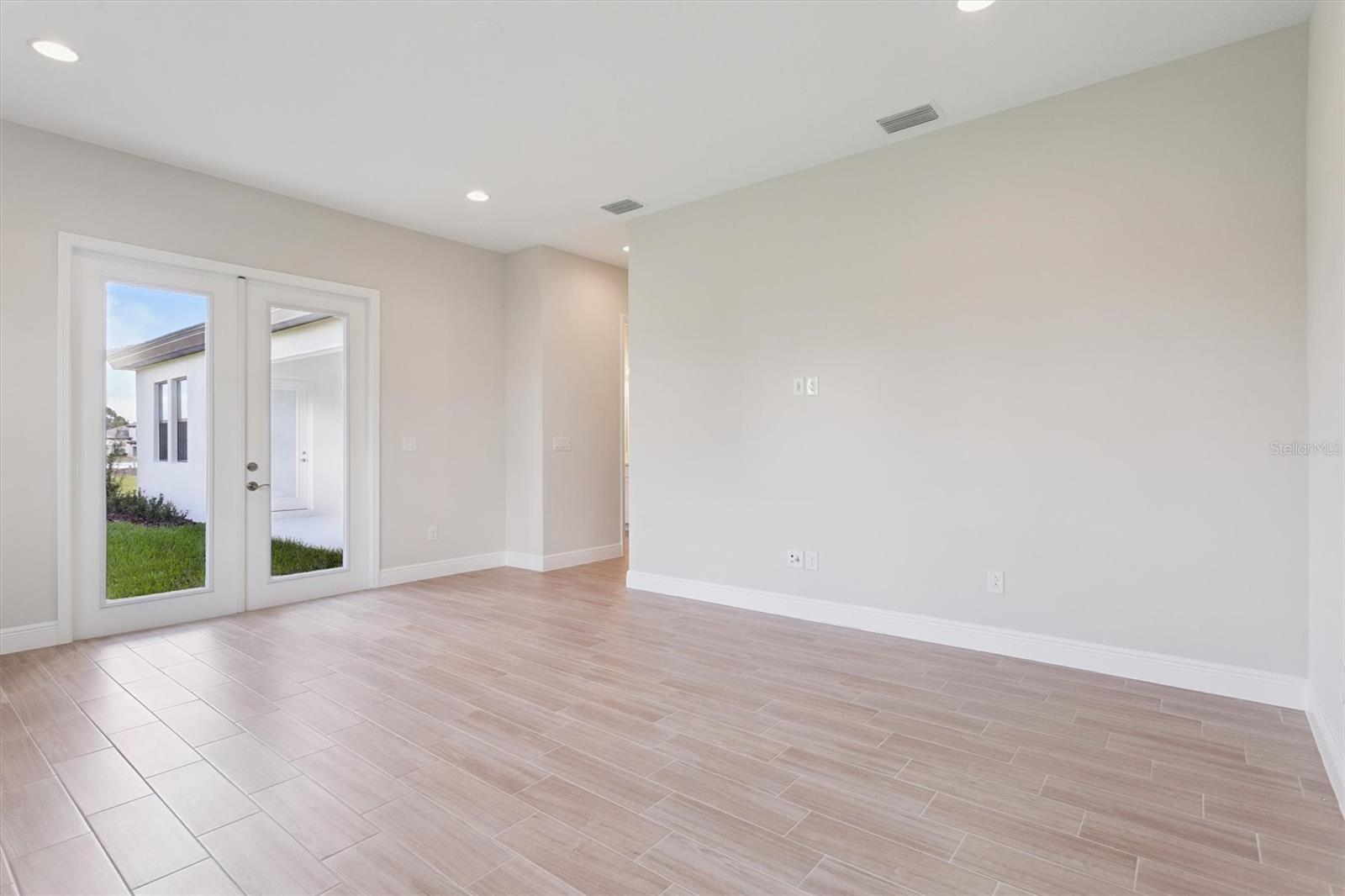 TRIPLE CREEK - Residential