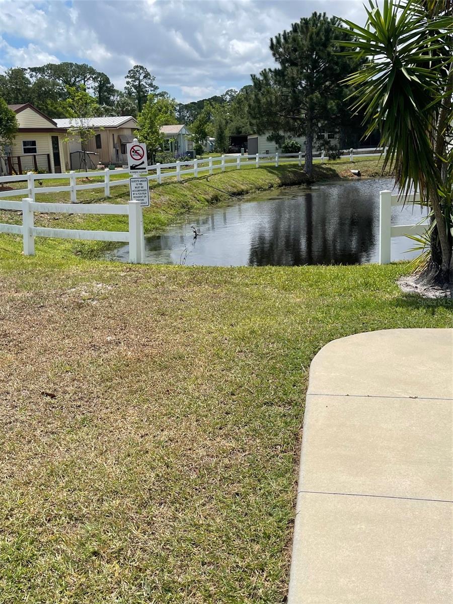 TAVARES FOX RUN MOBILE HOME - Residential