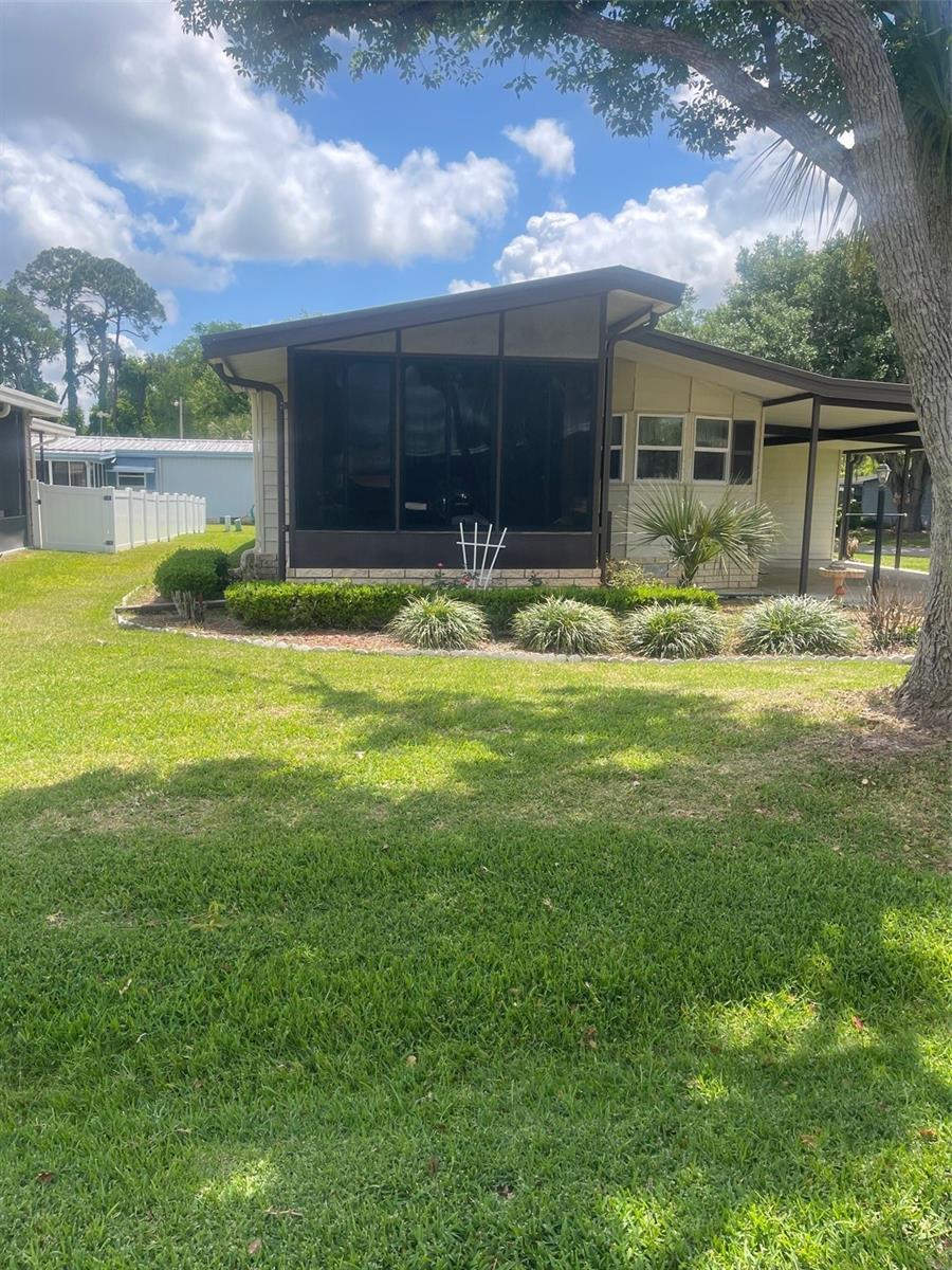 TAVARES FOX RUN MOBILE HOME - Residential