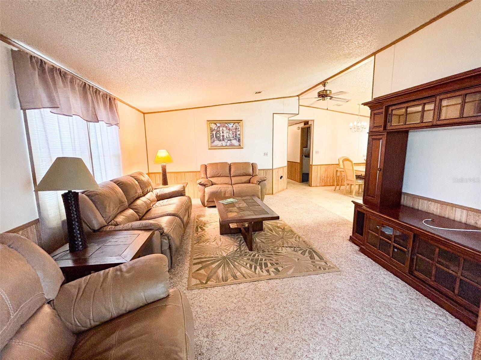 TAVARES FOX RUN MOBILE HOME - Residential