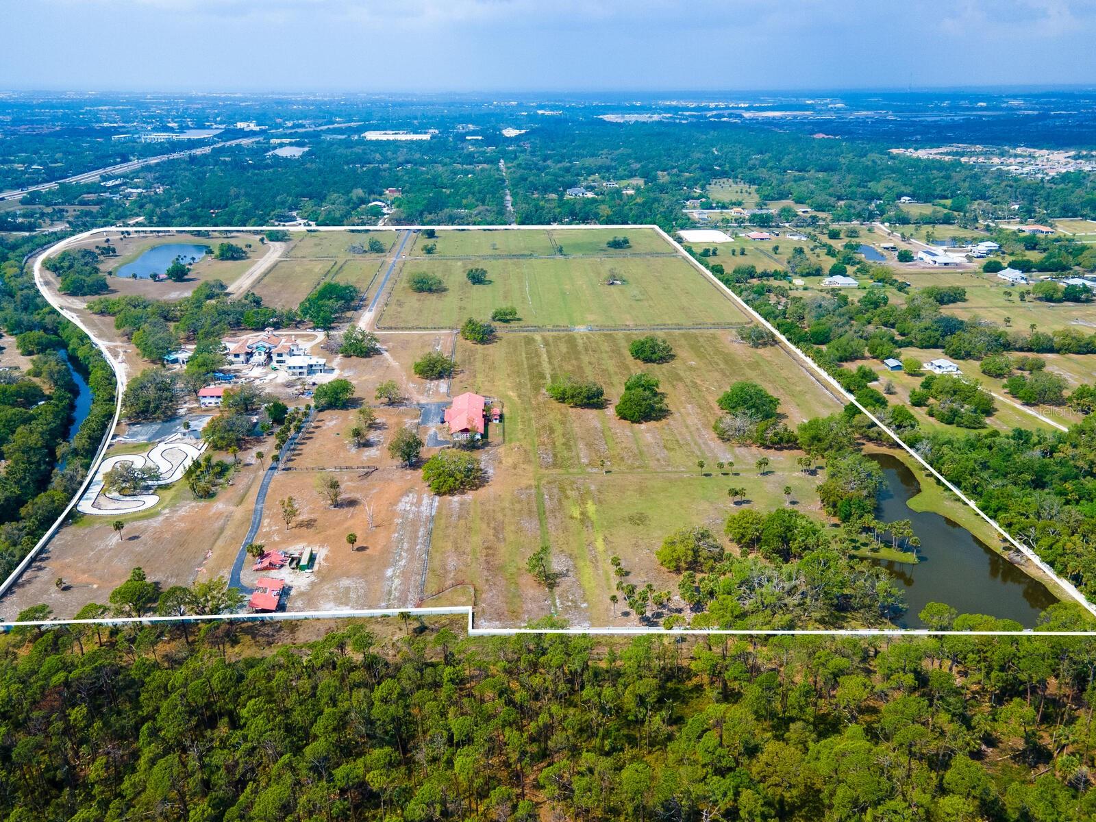 600 N JACKSON ROAD