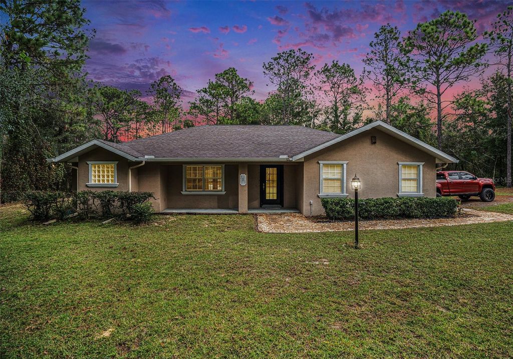 Photo of 711 W Wheeling Lane, Hernando, FL 34442 (MLS # TB8411277)