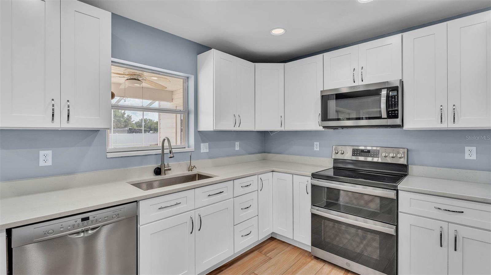 619 SOMERSET LOOP