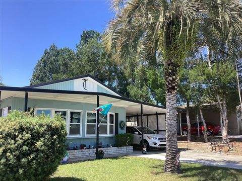 A home in BROOKSVILLE