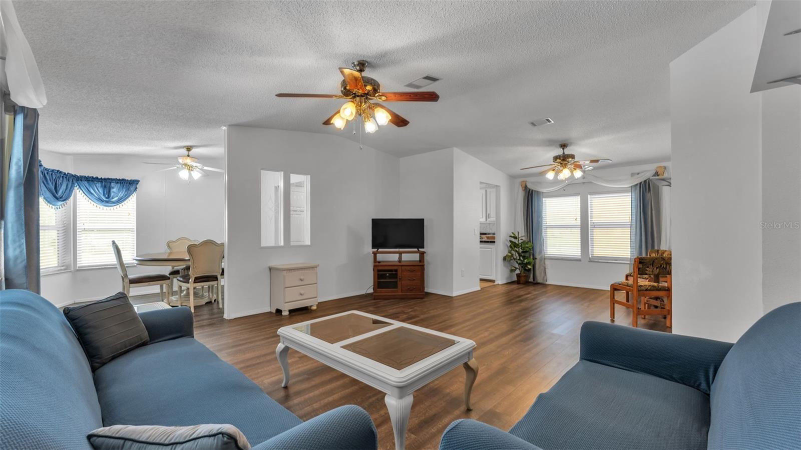 MOUNT OLIVE SHORES PH 05 - Residential