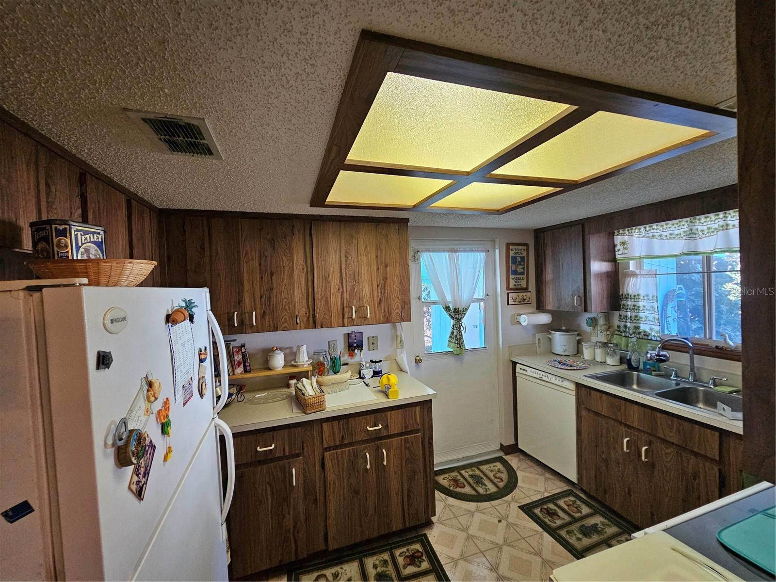 PINE RUN ESTATE - Residential