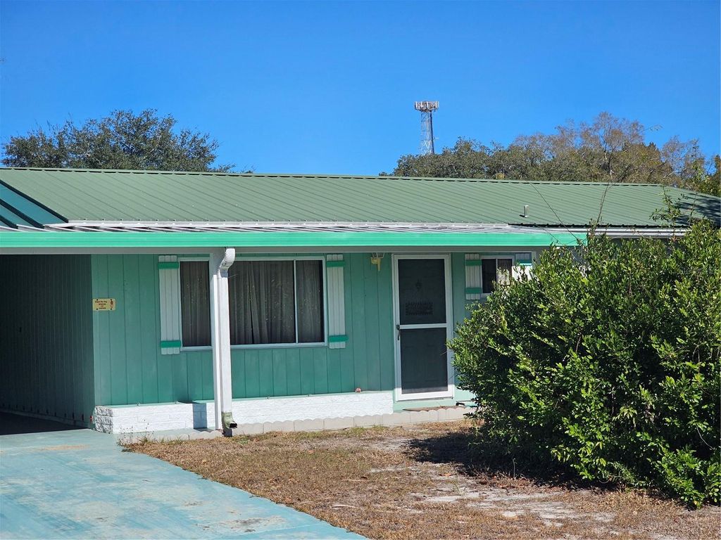 Photo of 9115 SW 102nd Lane, Ocala, FL 34481 (MLS # OM717128)