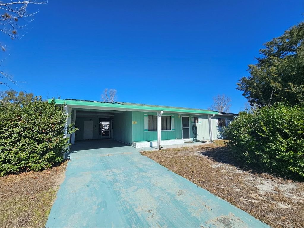 Photo of 9115 SW 102nd Lane, Ocala, FL 34481 (MLS # OM717128)