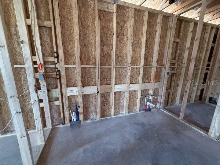 TRAILSIDE - Residential