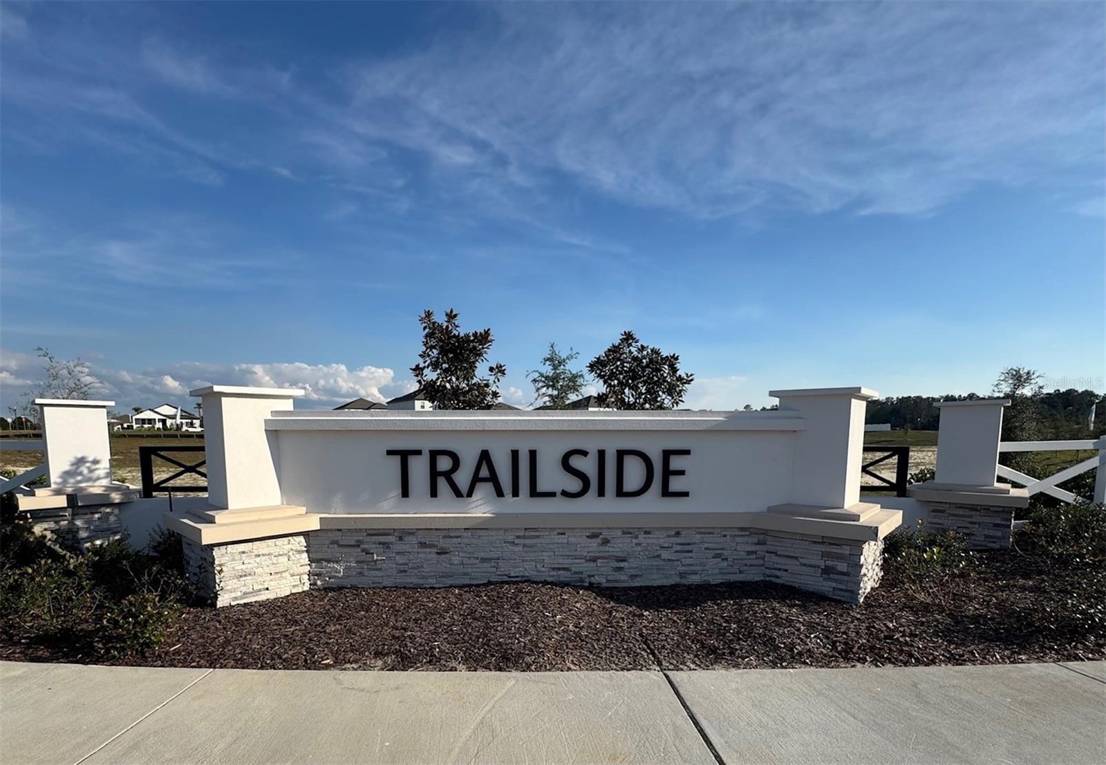 TRAILSIDE - Residential