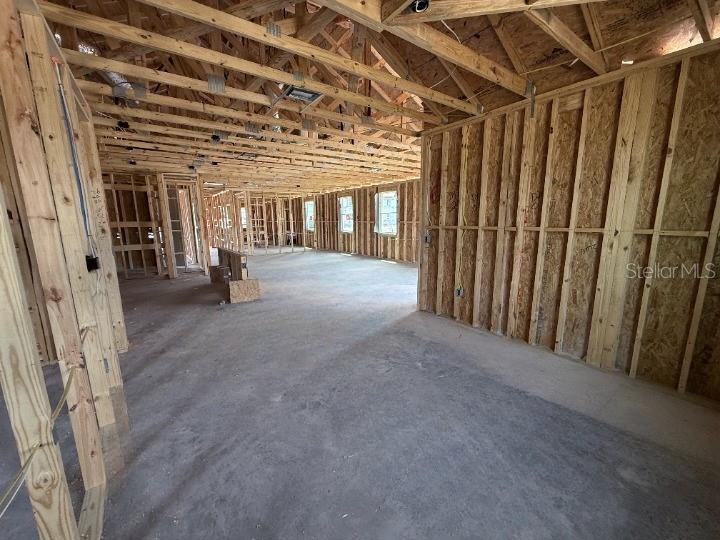 TRAILSIDE - Residential