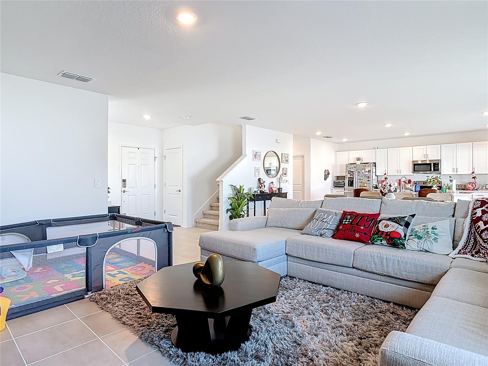 PARKSIDE AT ESTATES - Residential