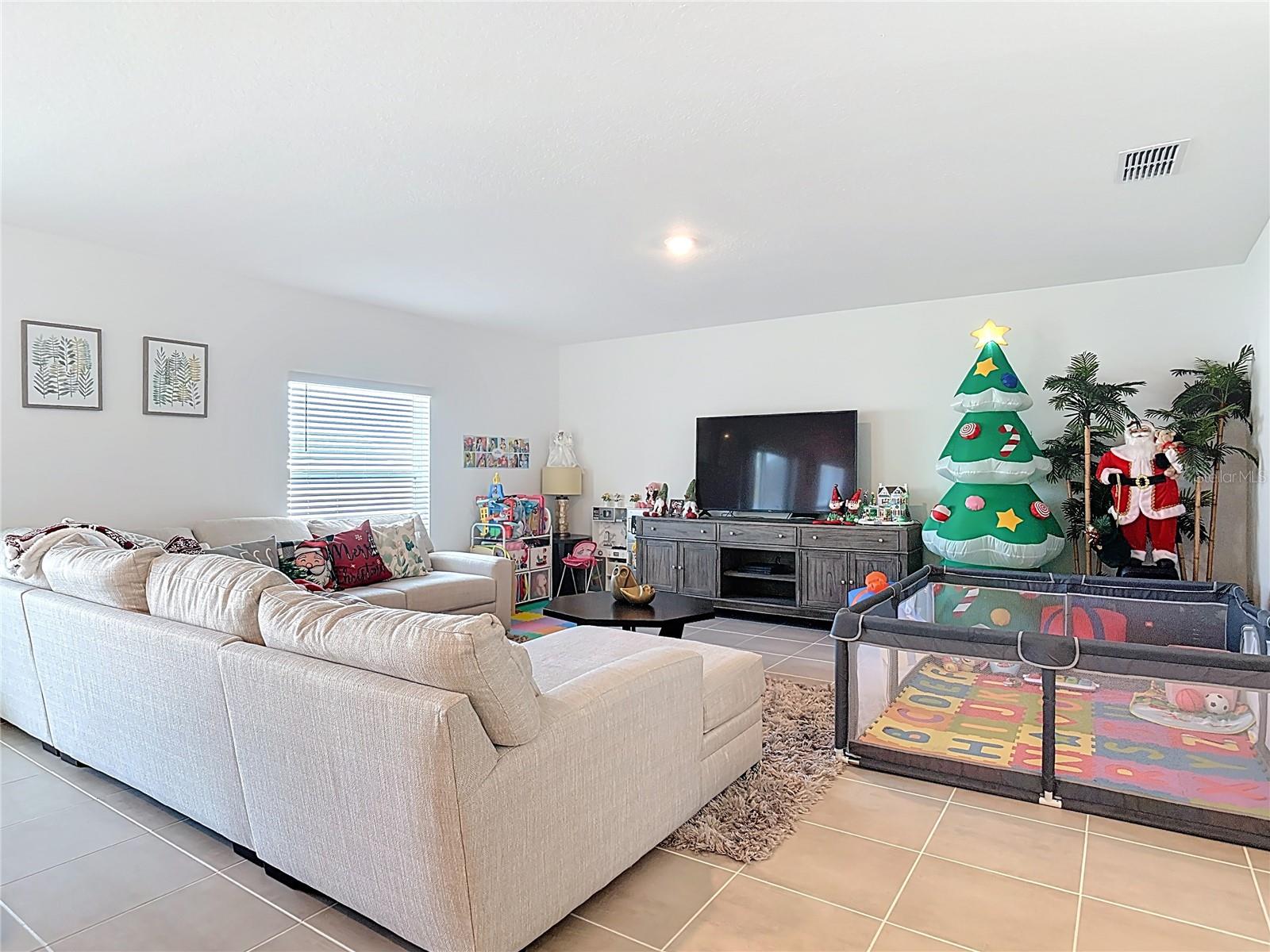 PARKSIDE AT ESTATES - Residential