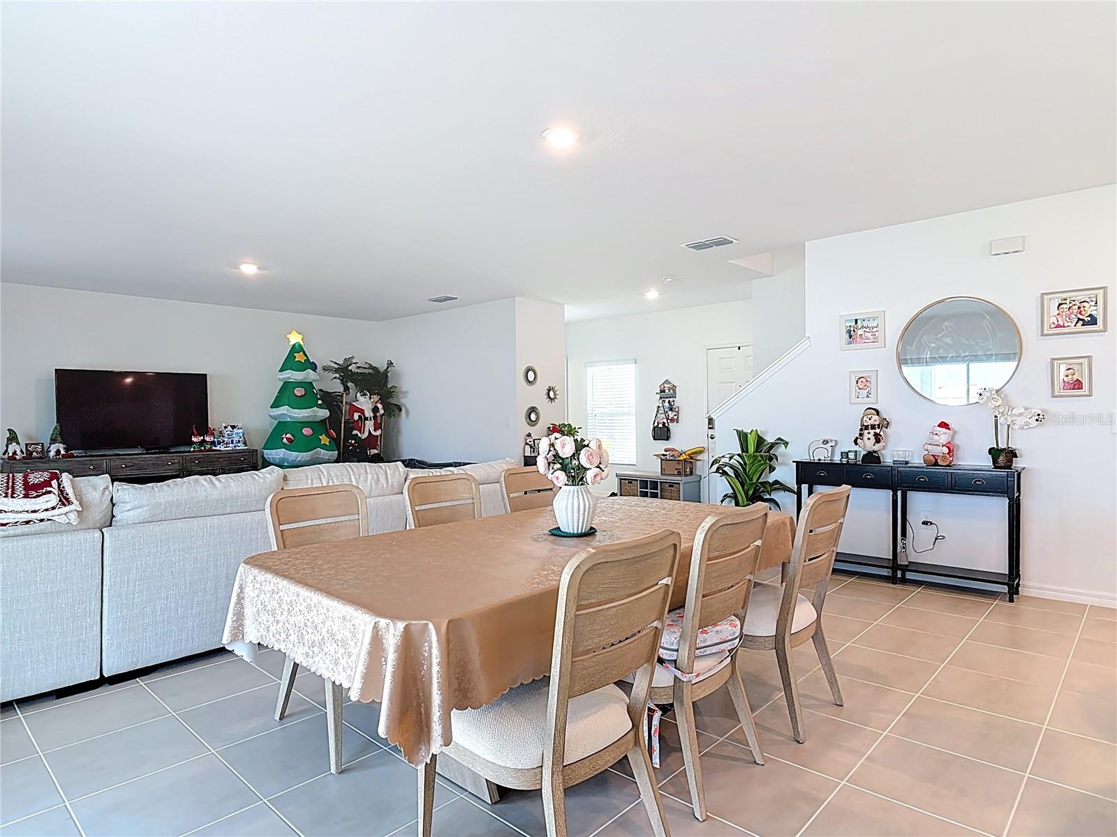 PARKSIDE AT ESTATES - Residential