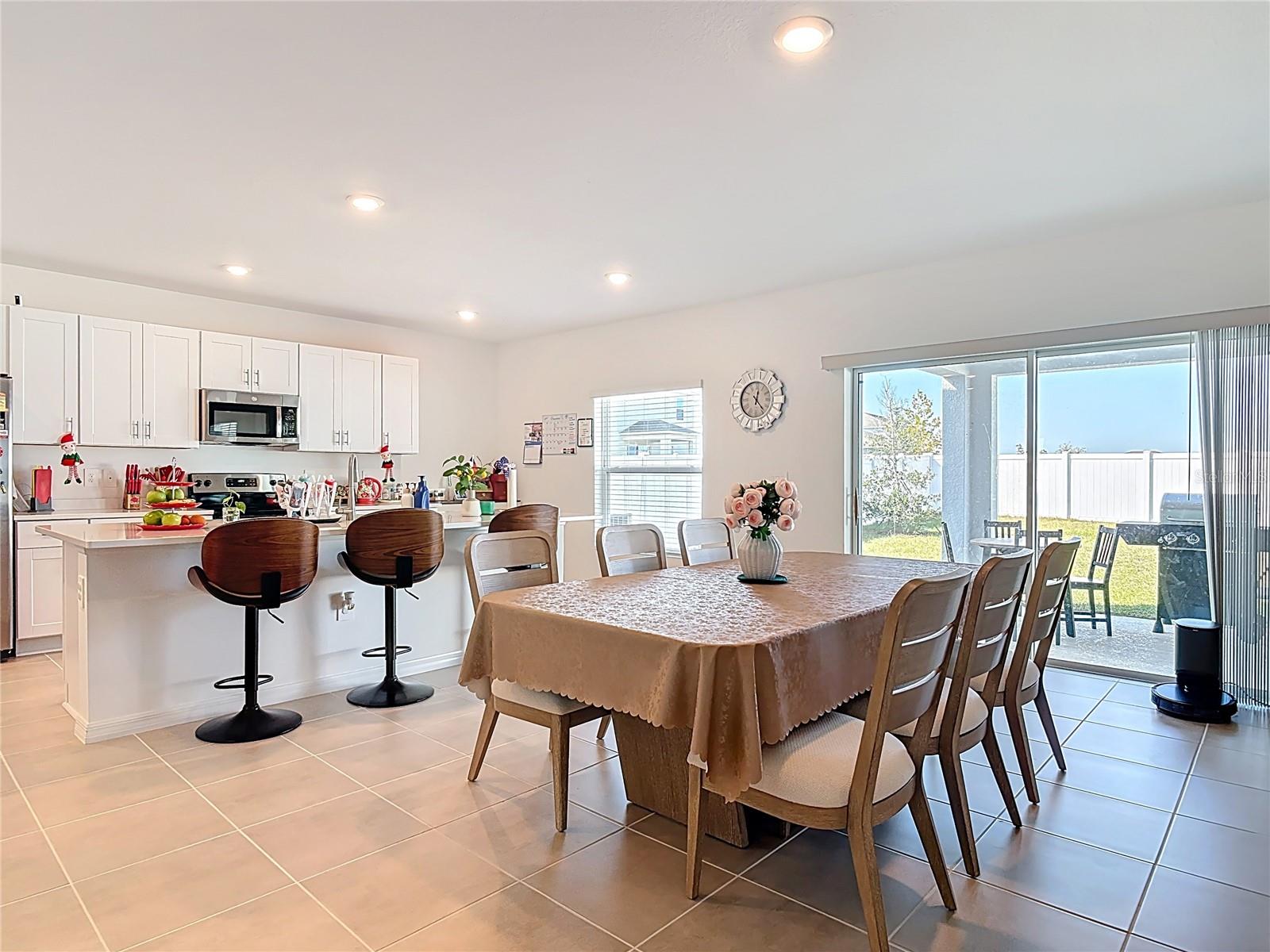 PARKSIDE AT ESTATES - Residential