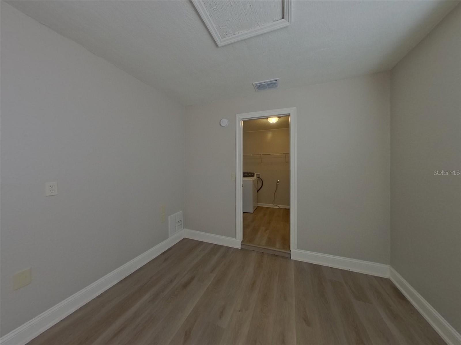 ORANGE RIVER ESTATES UNIT 1 A - Residential Lease