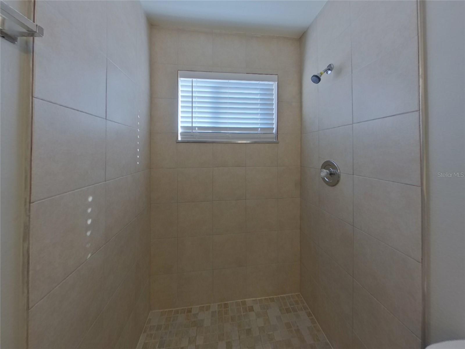 ORANGE RIVER ESTATES UNIT 1 A - Residential Lease