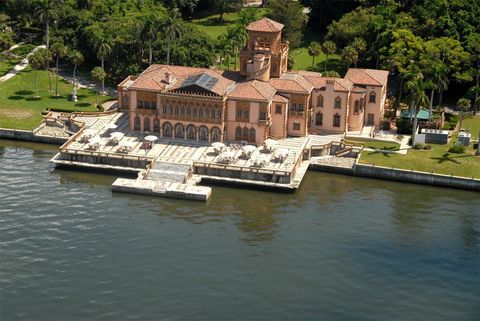 A home in SARASOTA