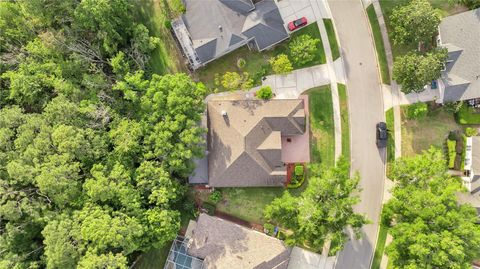 A home in LAKE MARY