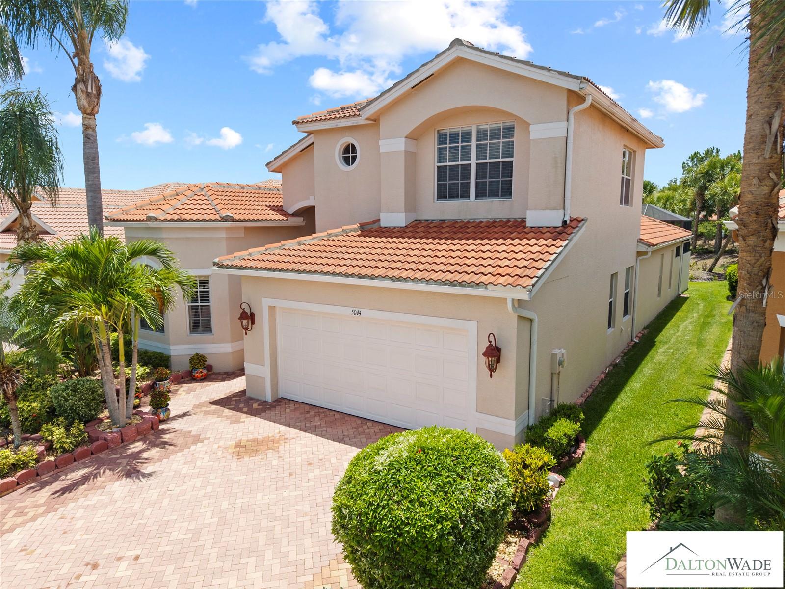 5044 SANDY BROOK CIRCLE